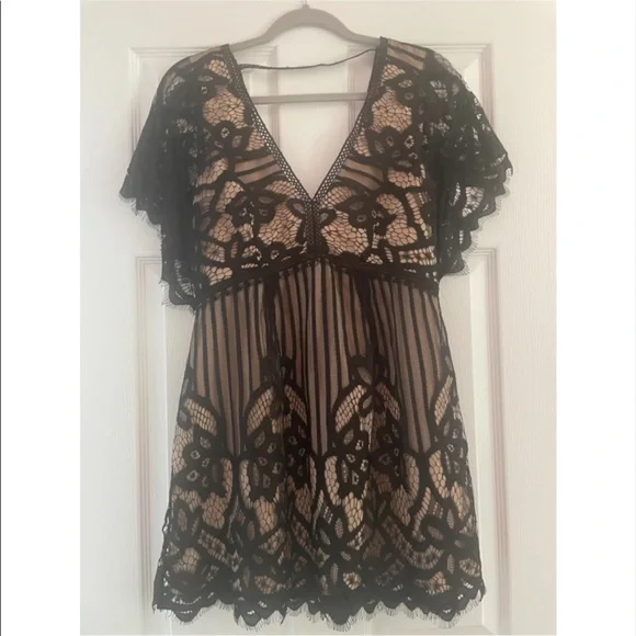 🖤TOBI LACE BABYDOLL DRESS🖤 - Picture 3 of 4